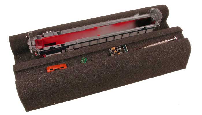 Bowser 22 Foam Locomotive Cradle - House of Trains
