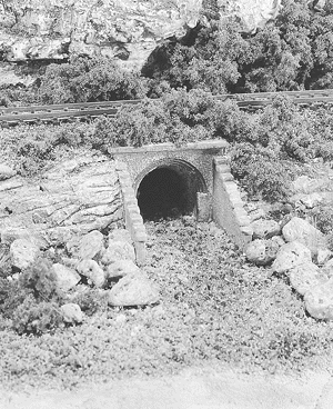 Woodland Scenics 1163 N Culvert, Masonry Arch