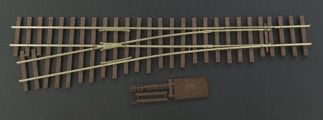 Micro Engineering 14 - 403 On30, Code 83, Left Hand - House of Trains