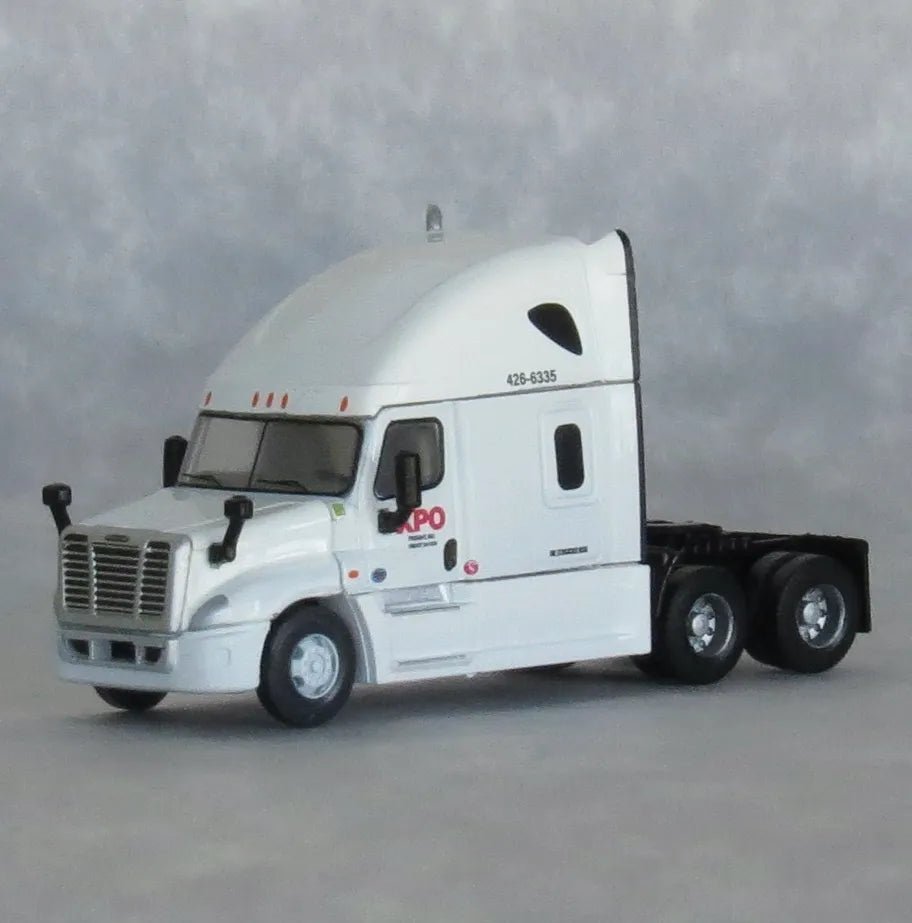 Trainworx 42591-03 N, Freightliner LTL Trucks, XPO Cab, 4266335 - House of Trains
