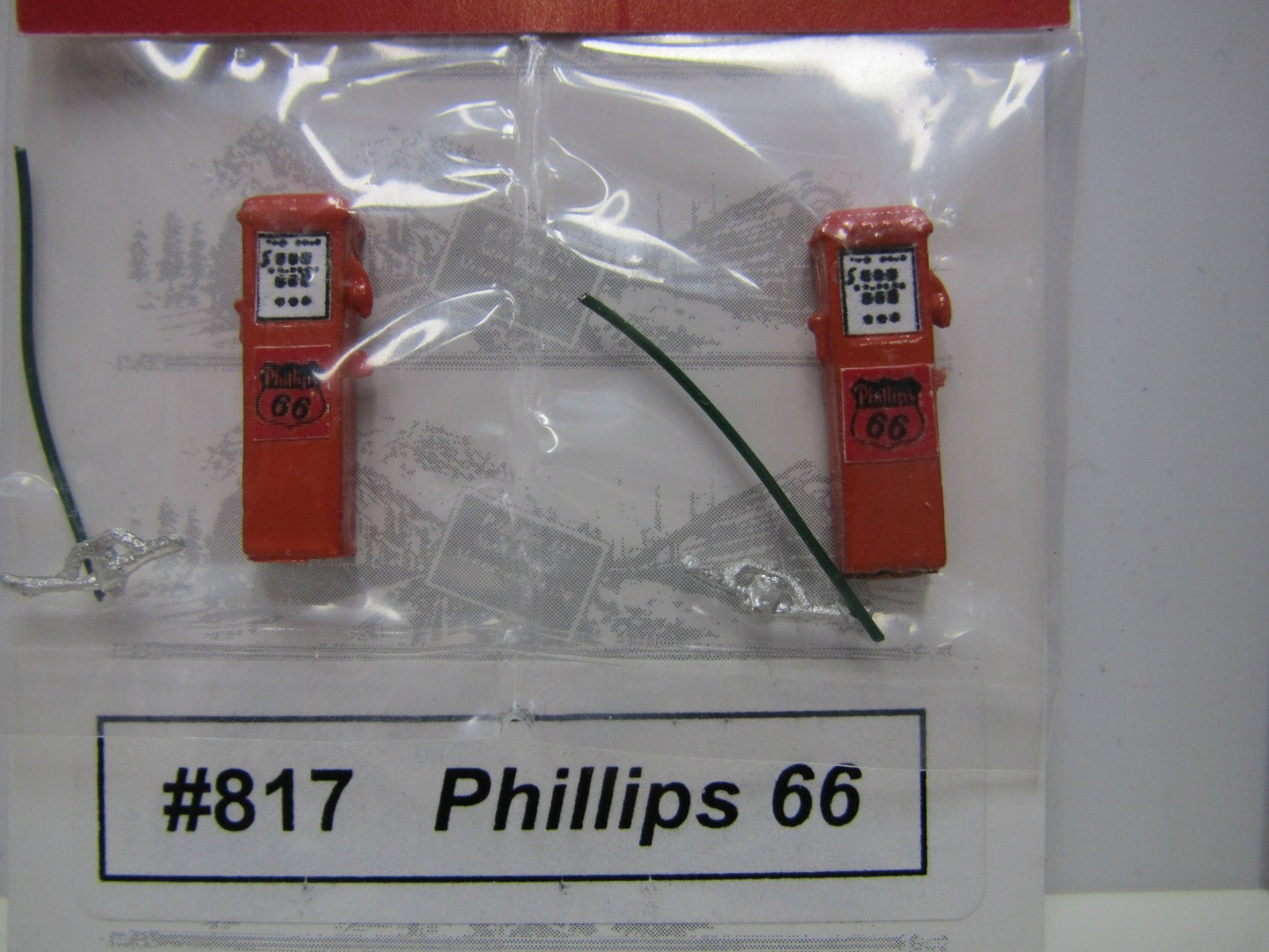 JL Innovative Design 817 HO, Gas Pump, Phillips 66 - House of Trains