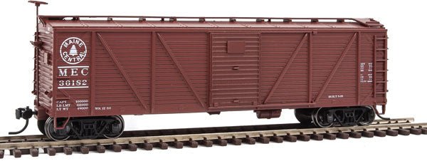 Walthers Mainline 910-40557 HO 40' Single Sheathed Box Car, Murphy Ends, MEC, 36182