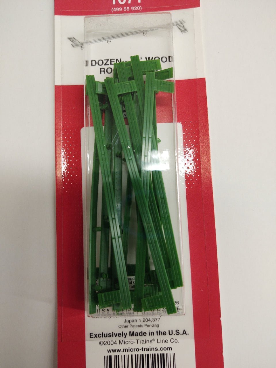 Micro - Trains 499 55 920 (1071) N 40' Reefer Roofwalks - Old Style, Green (12 pieces) - House of Trains