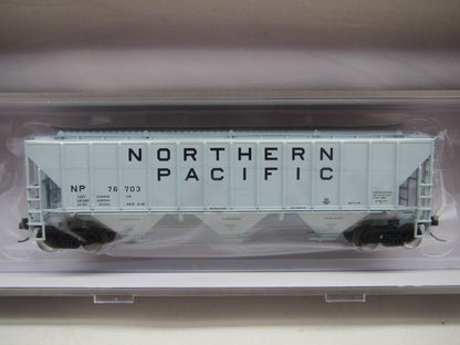 Trainworx 24433 - 03 N, PS2CD 4427 Covered Hopper, Northern Pacific, NP, 76810 - House of Trains