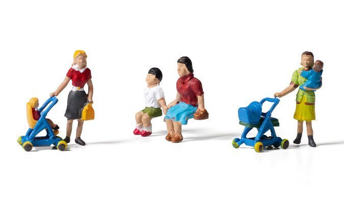 Woodland Scenics 1832 HO, Moms and Kids, 6 Pieces - House of Trains