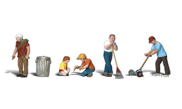 Woodland Scenics 1915 HO, Lawn Workers, (5 Pieces) - House of Trains