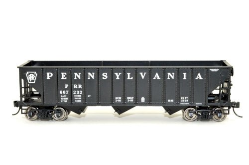 Bowser 42929 HO, 70 Ton, 12 Panel Triple Hopper, PRR, 667232 - House of Trains