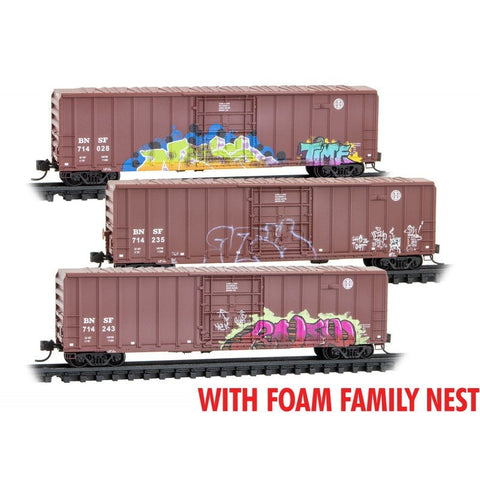 Micro-Trains Line 993 05 048 N, 50' Rib Side Box Car, 3-Pack, Weathered, Graffiti, BNSF Railway - House of Trains