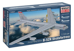 Minicraft Models 14641 1/144 Scale USAF B-52H, Current Flying Version - House of Trains