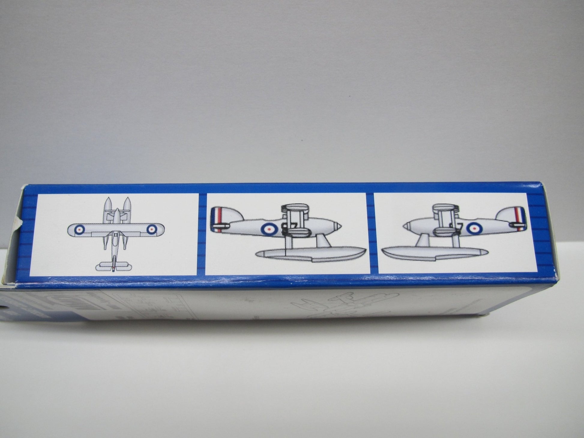 Trumpeter 03450 1:700, Fairey III F Model Airplanes - House of Trains